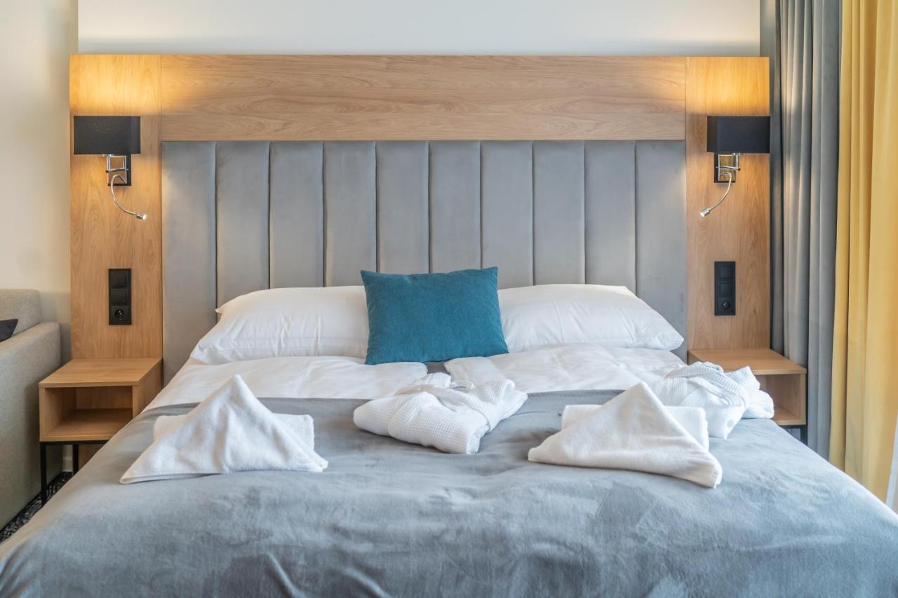 Lux Apartman V Hoteli Akvamarin Bešeňová Extérieur photo