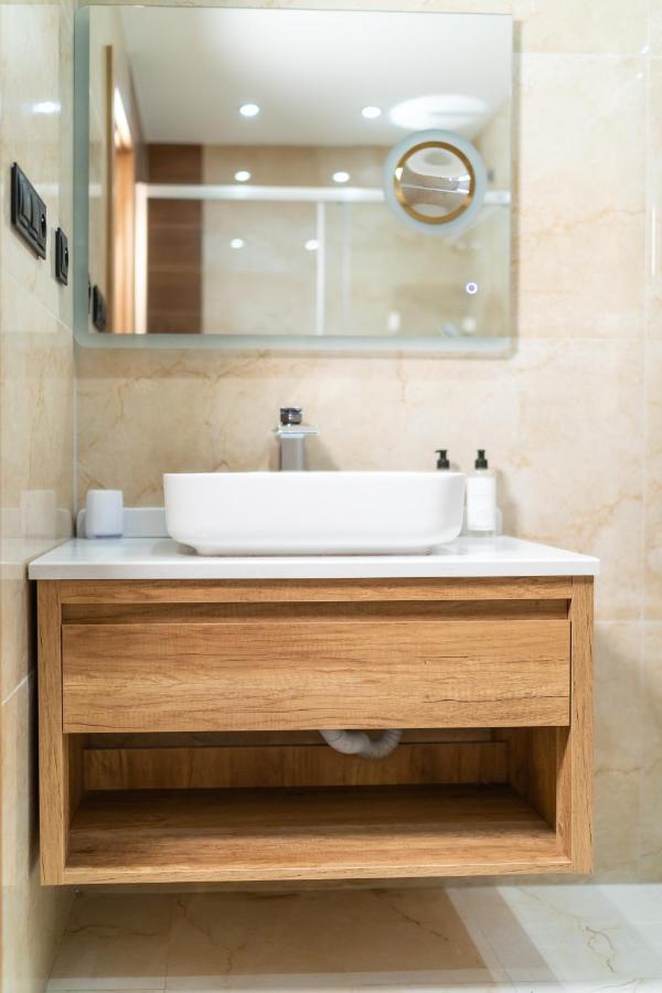 Lux Apartman V Hoteli Akvamarin Bešeňová Extérieur photo